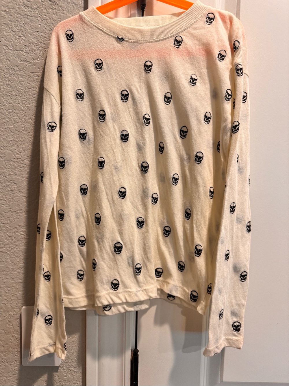 Vintage Havana Cream Long Sleeve Tee with Black Skull Print
